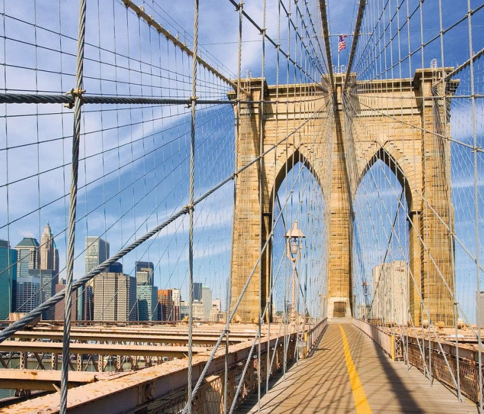 Puzzle - Ravensburger - Pe podul Brooklyn