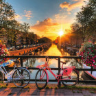 Puzzle - Ravensburger - Bicicletă în Amsterdam